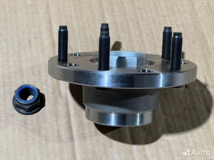 Ступица задняя Ford Transit Custom 2.2 FWD 2014