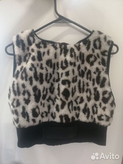 Жилет из натуральной шерсти