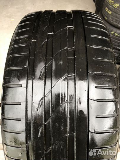 Nokian Tyres zLine SUV 275/40 R21