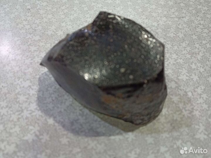 Метеорит каменный