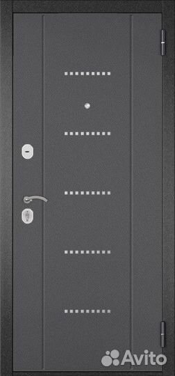 Металлические двери в квартиру