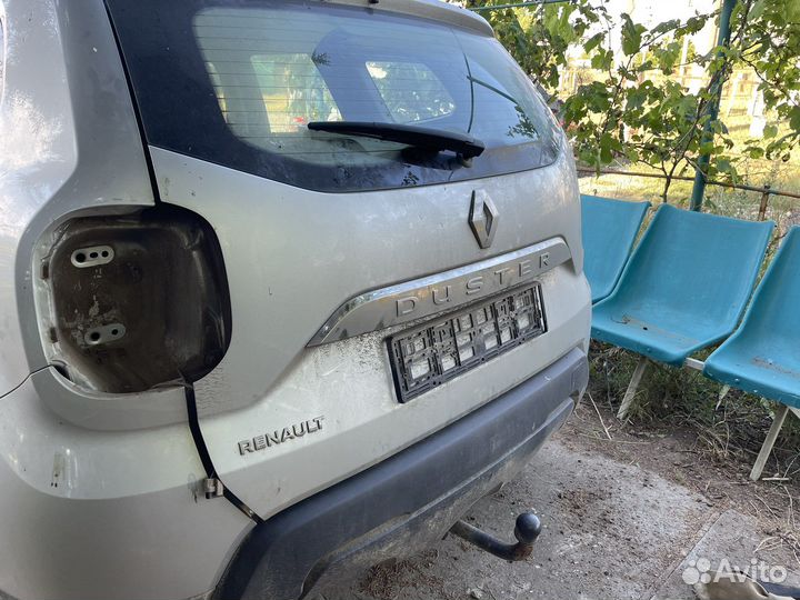 Крышка багажника renault duster 2