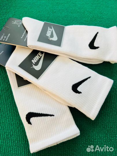 Носки Nike высокие (белые)