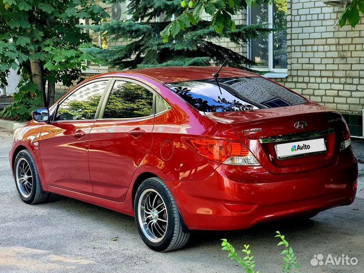 Hyundai Solaris 1.6 AT, 2011, 113 000 км