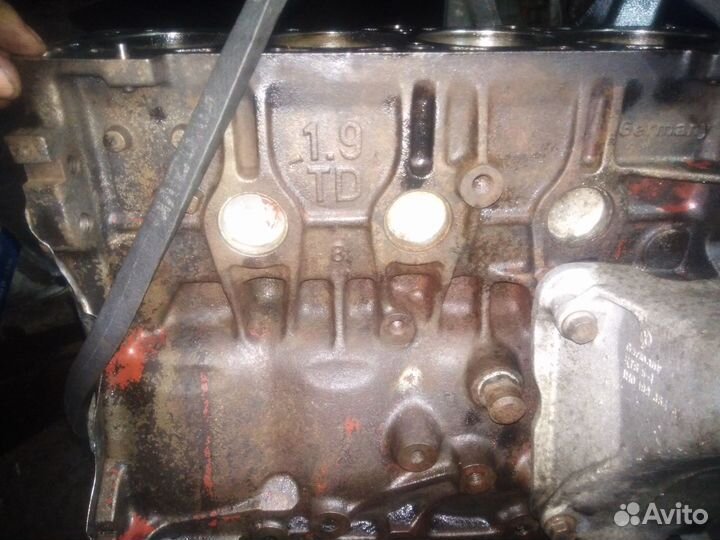 Блок двигателя AAZ 1.9TD volkswagen b3, b4, audi