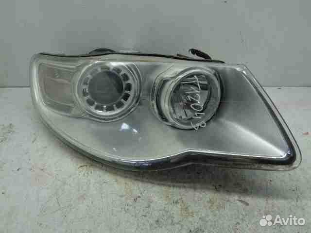 Фара правая Volkswagen Touareg