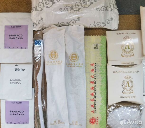 Одноразовые в саше шампунь мыло расческа бритва