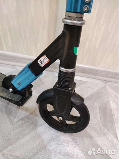 Самокат в отличном состоянии