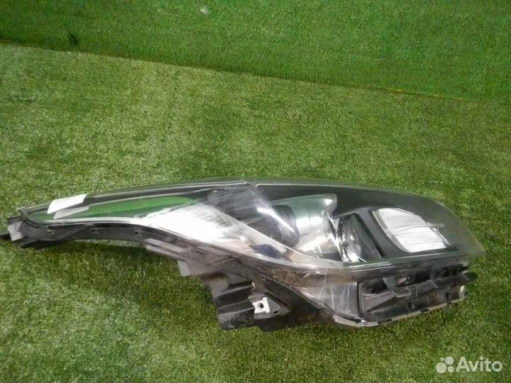 Фара правая Kia Rio