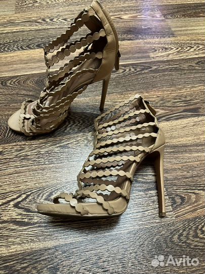 Босоножки женские Alaïa