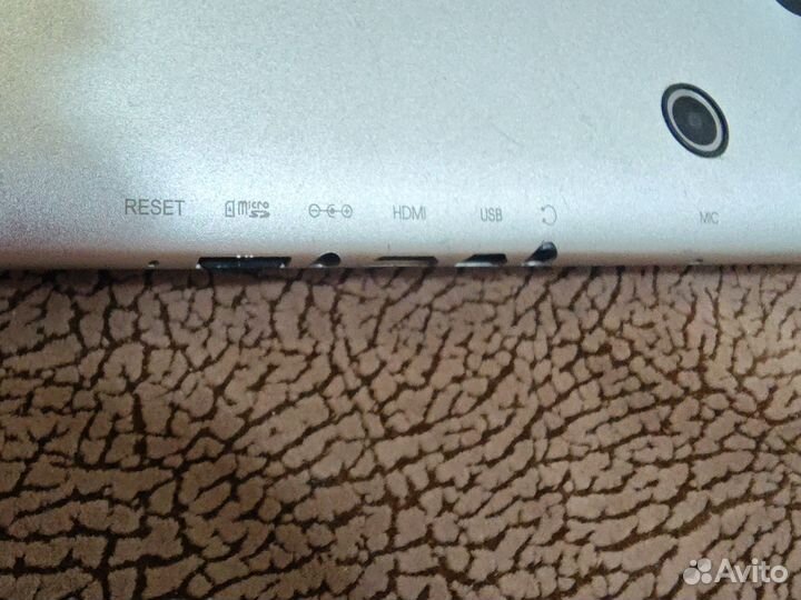 Планшет на запчасти