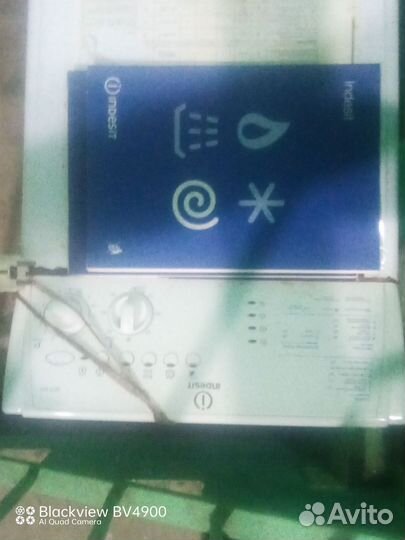 Стиральная машина с вертикальной загрузкой