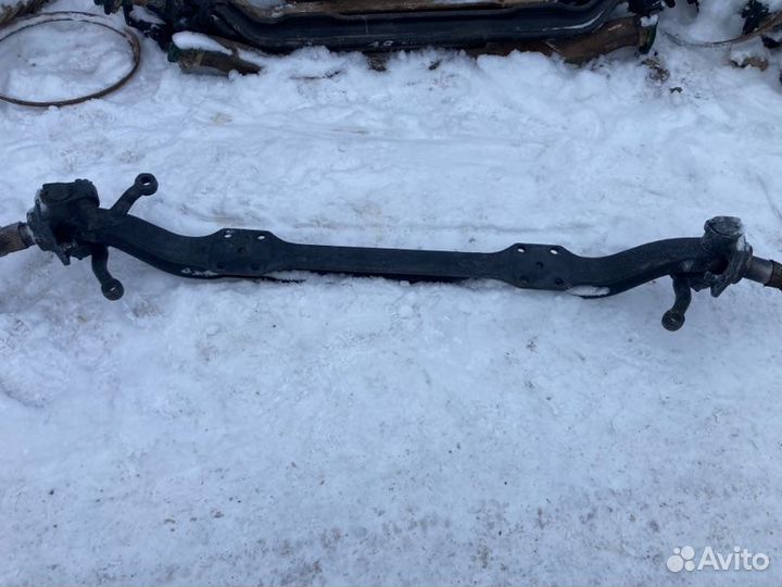 Балка с поворотными кулаками в сборе евро Камаз