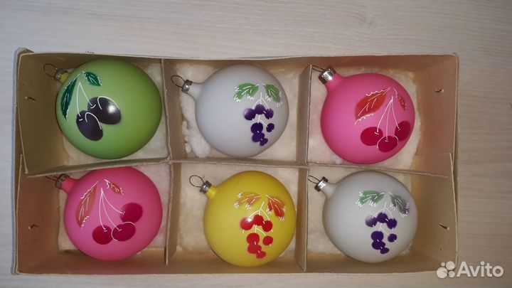 Елочные игрушки Шары