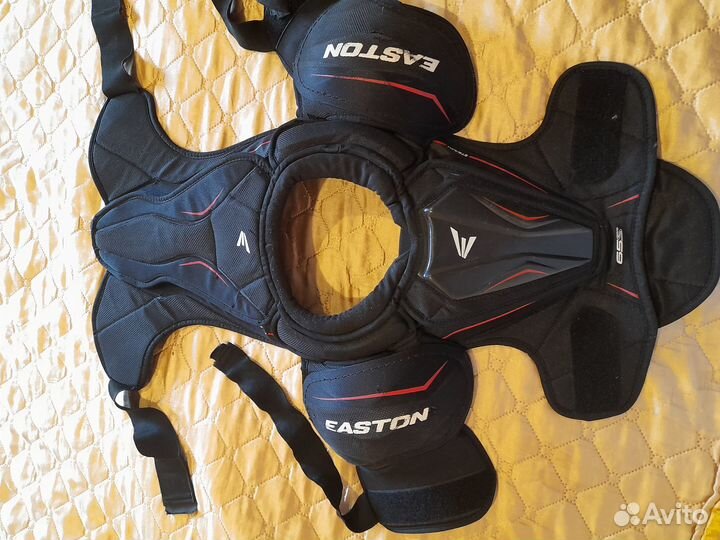 Нагрудник хоккейный