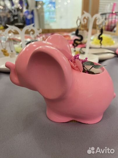 Ароматическая свеча в гипсовом кашпо