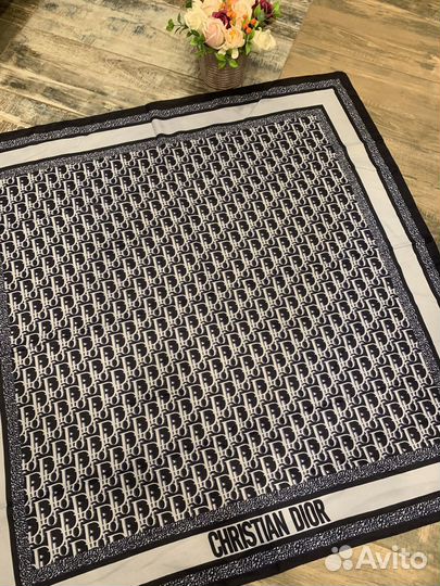 Платок хлопковый с вискозой Dior синий с голубым