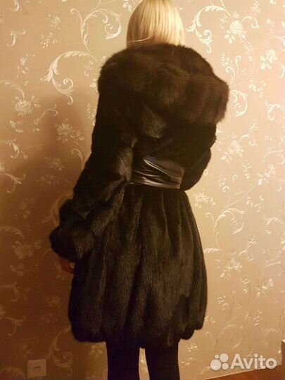 Шуба норковая с соболем