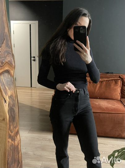 Женские джинсы Zara 34 mom fit черные