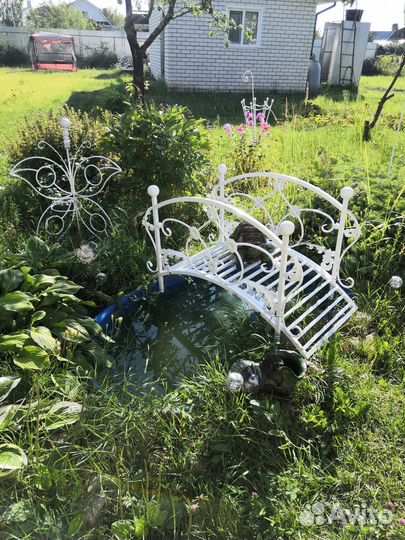 Кованый мостик для сада, садовое украшение