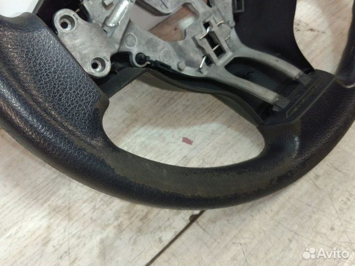 Руль Nissan Note E11 HR16DE 2008