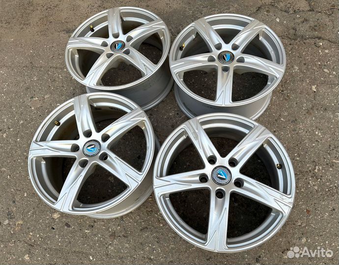 Литые Диски r16 Дастер Террано Икс Трейл Кашкай