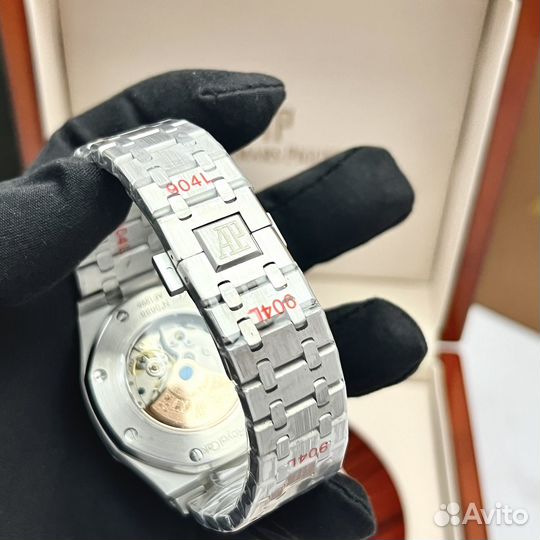 Механические часы Audemars Piguet