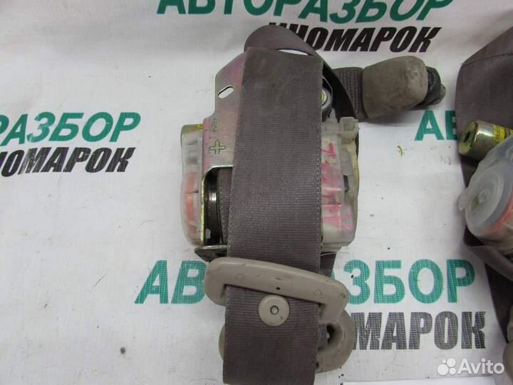 Ремень безопасности с пиропатроном для Toyota Coro