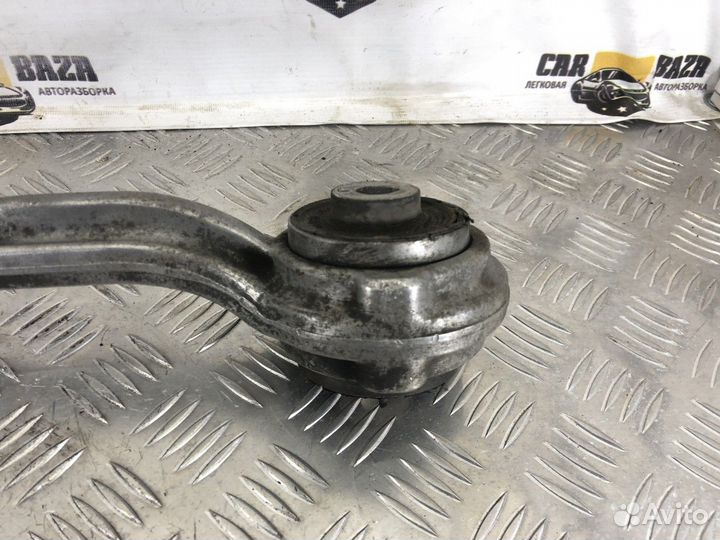 Рычаг подвески передний верхний левый L