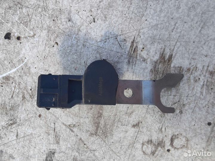 Датчик положения распредвала Opel omega b