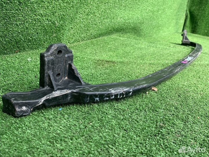 Усилитель бампера нижний Hyundai Elantra 6