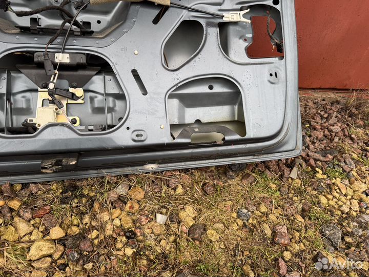 Крышка багажника Volkswagen Touareg 7L AZZ 2006