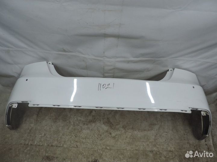 Бампер задний Toyota Camry 2017