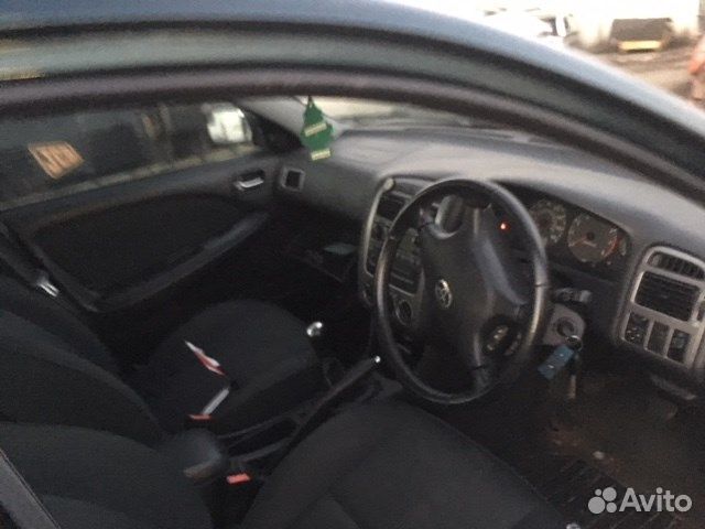 Разбор на запчасти Toyota Avensis 1
