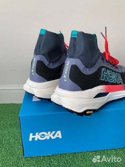 Hoka tecton X3
