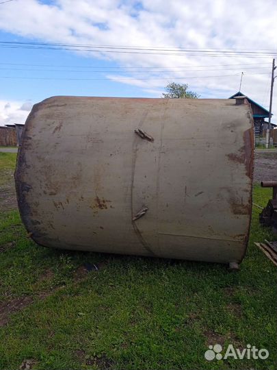 Бочка металлическая емкость под воду септик