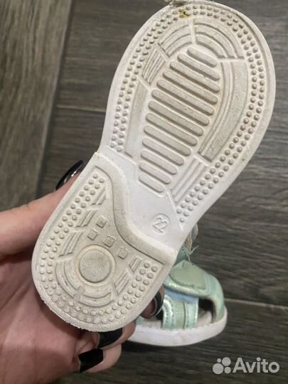 Сандали для девочки