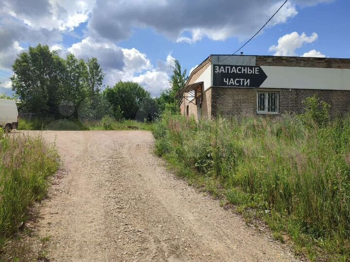 Здание, 413 м²