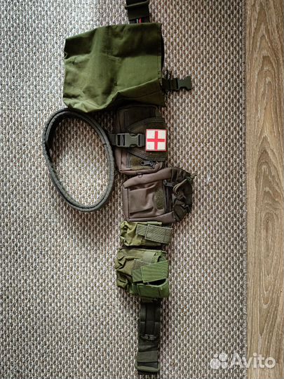 Тактический (боевой) пояс и подсумки