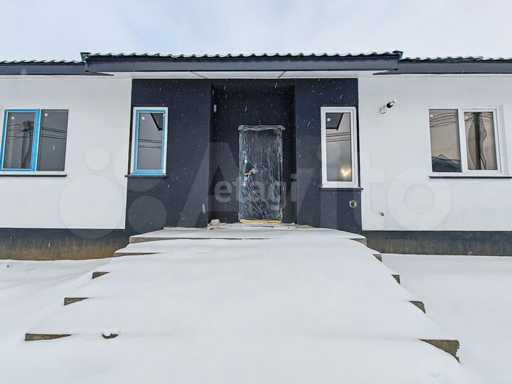 Дом 94 м² на участке 4 сот.