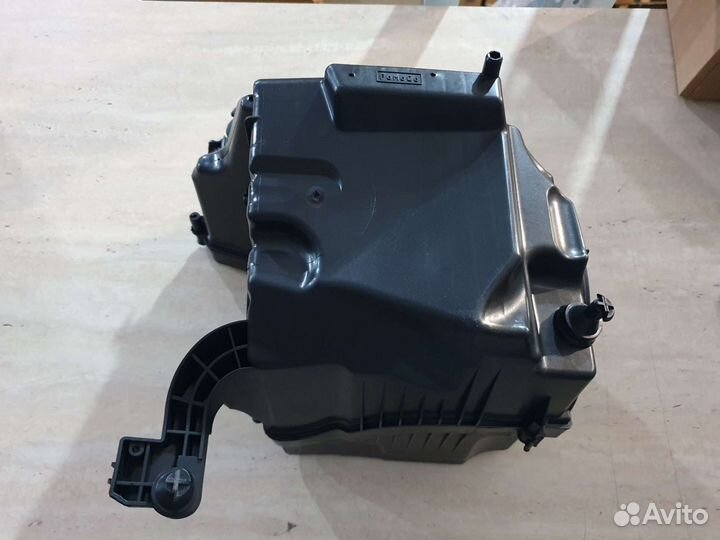 Корпус воздушного фильтра Ford Focus 3