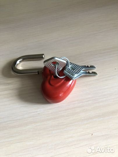 Продам новый навесной замок 