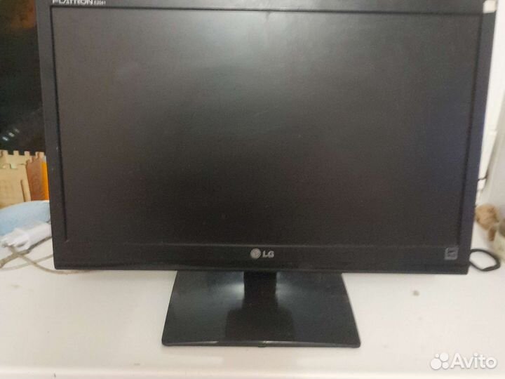 Монитор LG flatron