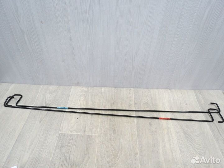 Торсион багажника Hyundai Solaris