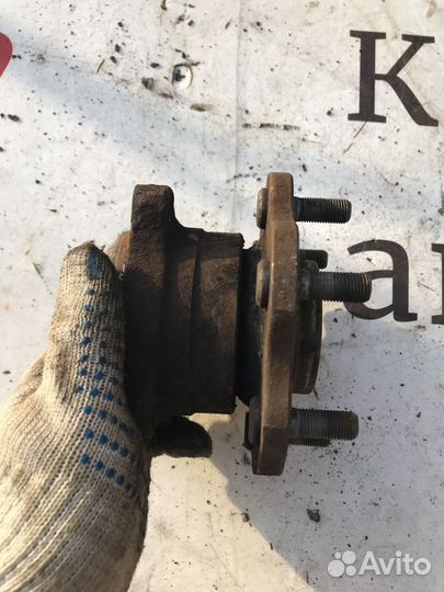 Ступица задняя Nissan Pathfinder III (2004—2010)