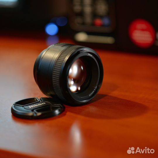 Nikon 85mm f/1.8G AF-S Nikkor