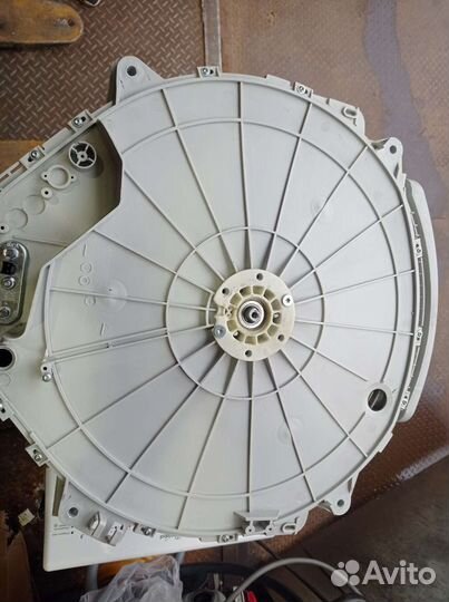 Запчасти на стиральную машинку Wirpool AWE6100