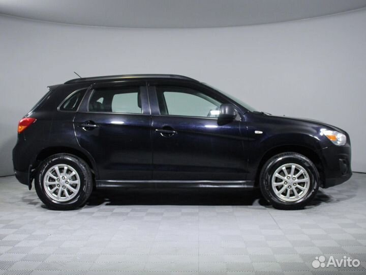 Mitsubishi ASX 1.8 CVT, 2013, 117 260 км