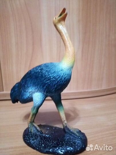 Фигурки птиц