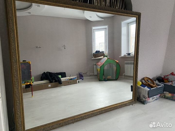 Зеркало в багете